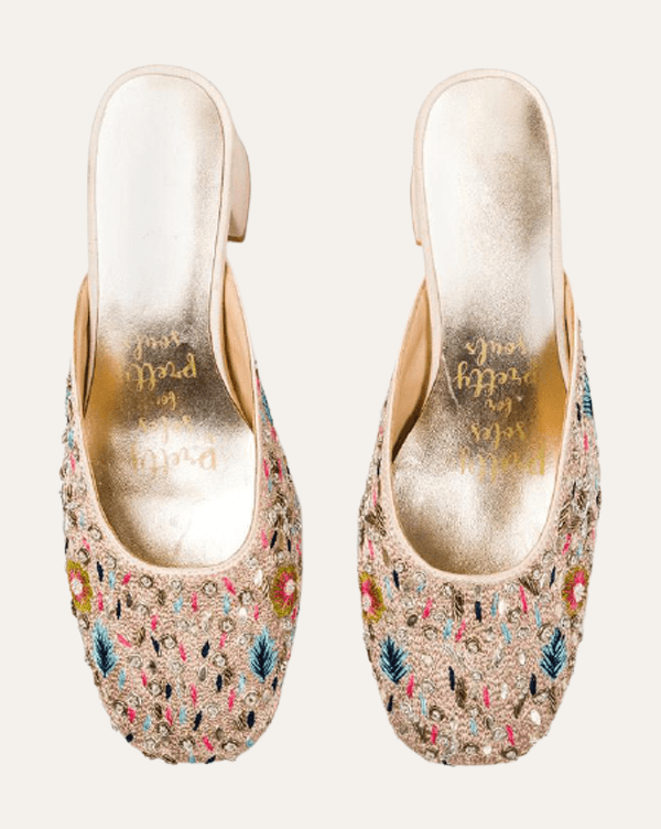 Wedding Gift Box - All The Right Move : Heels - Payal Singhal x Fizzy Goblet