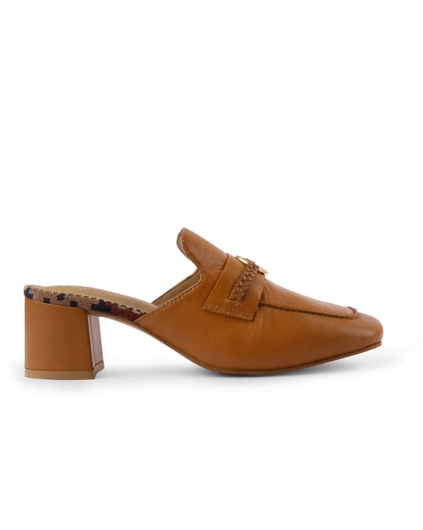 Coffee Run Crew - Tan Brown : Loafers Heels