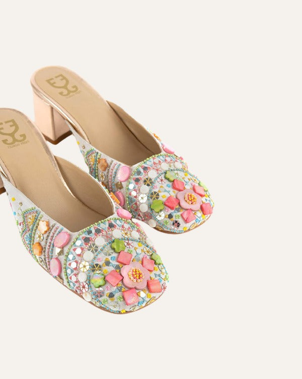 Wedding Gift Box - Meet Cute : Heels