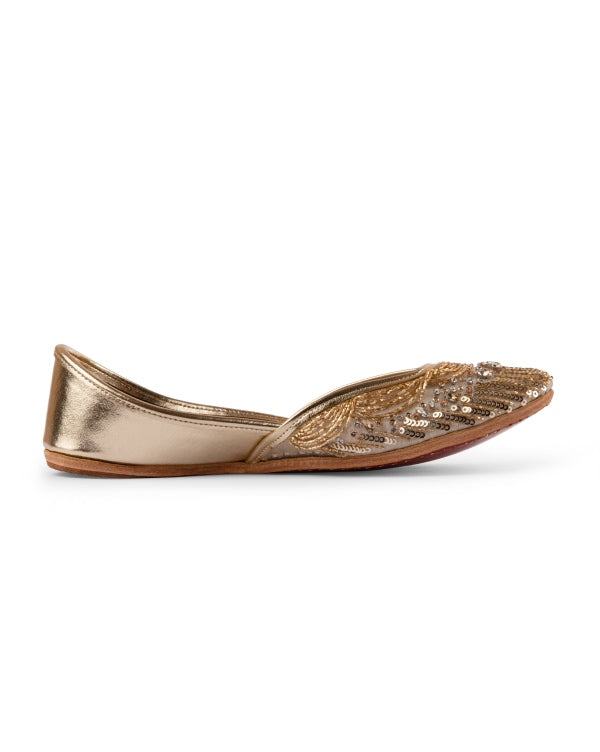 Gold Soul : Juttis - Kareena Kapoor Khan x Fizzy Goblet - Limited Edition