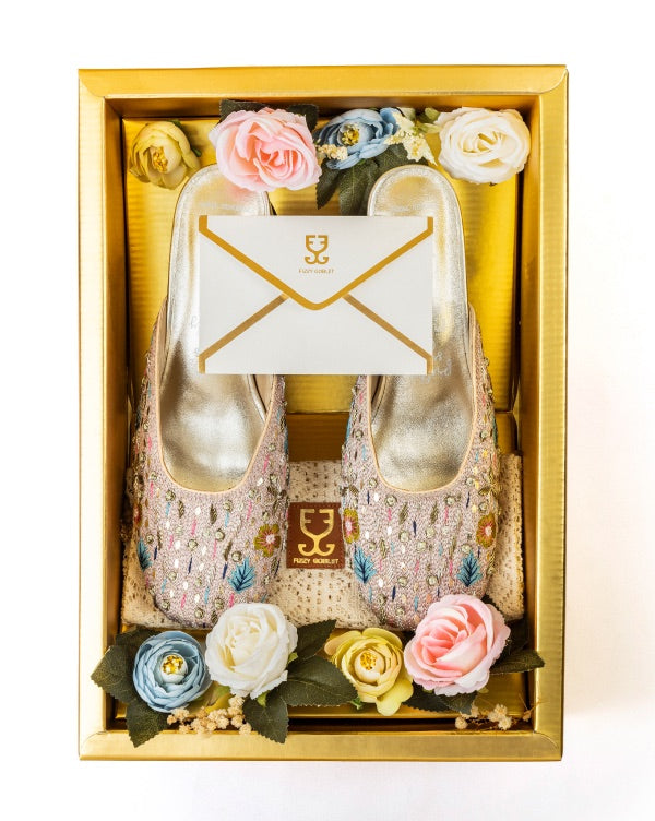 Wedding Gift Box - All The Right Move : Heels - Payal Singhal x Fizzy Goblet