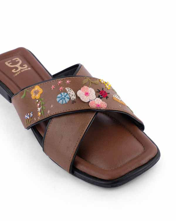 Amazon.com | Soludos Braided Slide Sandal Acorn Brown | Slides